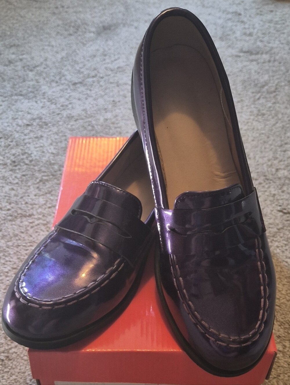 Women’s Shiny Purple Penny Loafers Sz 8